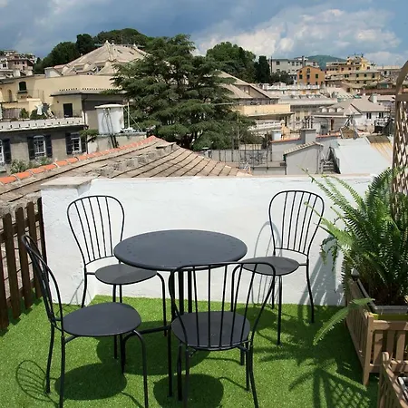 Sky On The Roofs - Il Cielo Sui Tetti * Genua